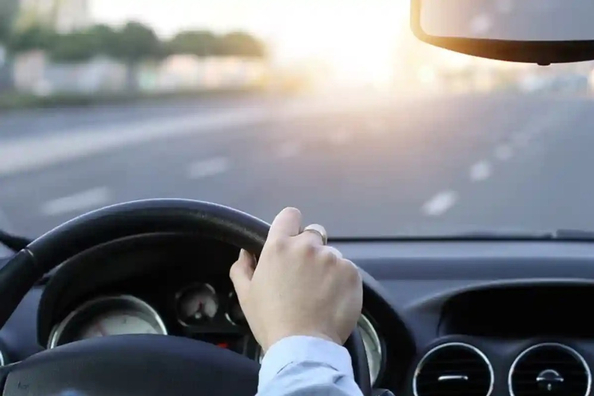 Kā saprast, ka jūsu automašīnai nepieciešama skaņas izolācija?