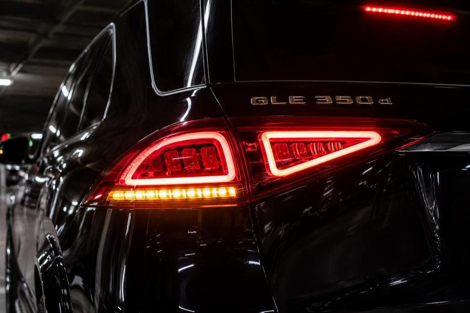 Mercedes GLE W167 2018– Aizmugurējie lukturi 2018-2023 (Eiropa, 2 gab.) Image