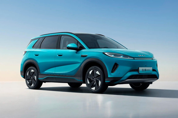 BYD Sea Lion 05 elektroauto apskats: kompakts elektriskais krosovers