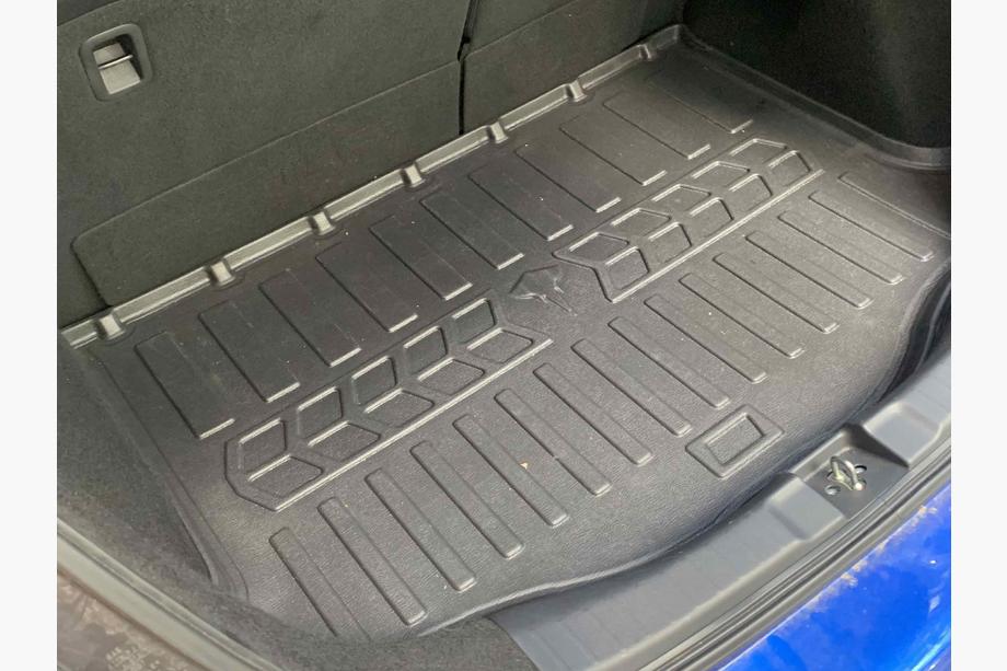 Honda FIT/Jazz 2014–2020 Stingray 3D gumijas bagāžnieka paklājs (2014-2020) Foto 1
