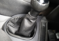 Volkswagen Caddy 2004–2010 Ādas pārnesumu pārslēga manžeta foto 4