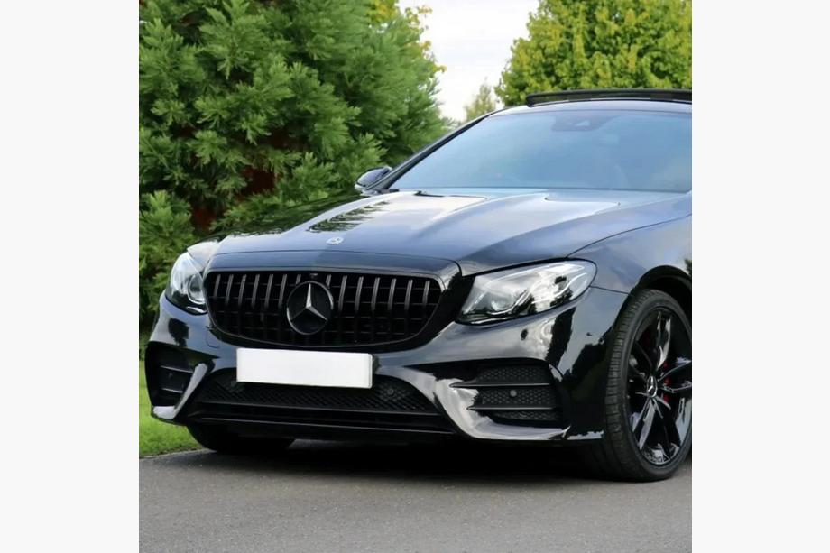 Mercedes E-class coupe C238 2016–2024 GT Panamericana Black priekšējā radiatora reste (Avantgarde/AMG-Line/E43 AMG/E53 AMG 2016-2020) Image