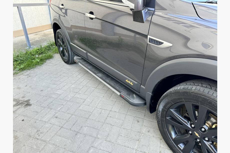 Chevrolet Captiva 2006–2019 Sānu pakāpieni RedLine V1 (2 gab., alumīnijs) Image