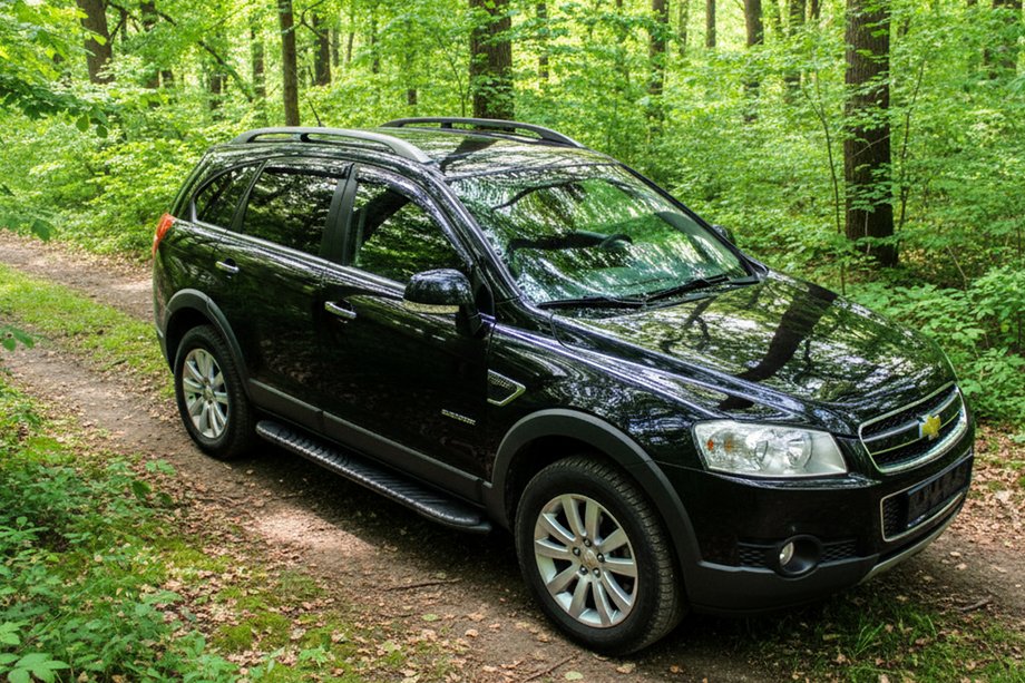 Chevrolet Captiva 2006–2019 Sānu pakāpieni Bosphorus Black (2 gab., alumīnijs) Image