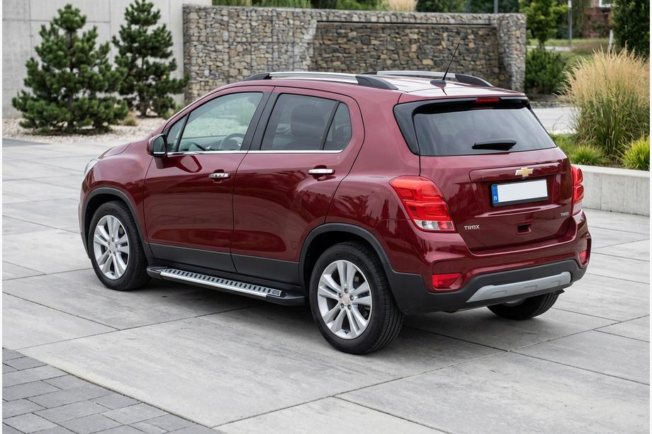 Chevrolet Trax 2012–2023 Sānu sliekšņi Line (2 gab., alumīnijs) Foto 1
