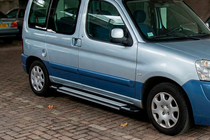 Peugeot Partner 1996–2008 Sānu pakāpieni Rainbow (2 gab., alumīnijs) foto 1