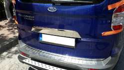 Ford Courier 2014–2023 Līste virs numura zīmes (nerūsējošais tērauds) foto 1