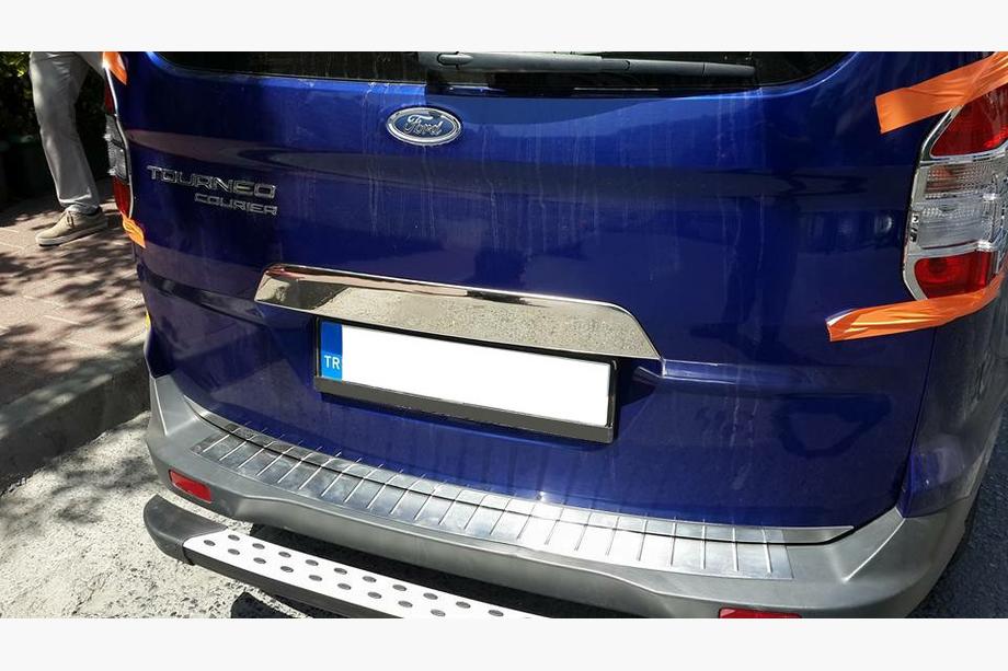 Ford Courier 2014–2023 Līste virs numura zīmes (nerūsējošais tērauds) Image