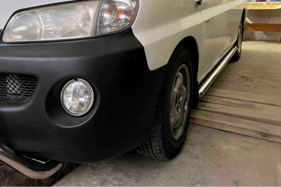 Hyundai H200, H1, Starex 1998–2007 Sānu trubas BB002 (2 gab., nerūsējošā tērauda) Image