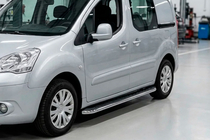 Peugeot Partner Tepee 2008–2018 Sānu pakāpieni Maydos V1 (2 gab., alumīnijs ↗ nerūsējošais tērauds) foto 1