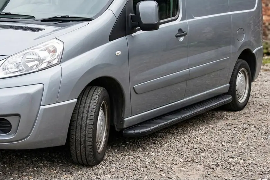 Citroen Jumpy 2007–2017 Sānu pakāpieni Bosphorus Black (2 gab., alumīnijs) Image