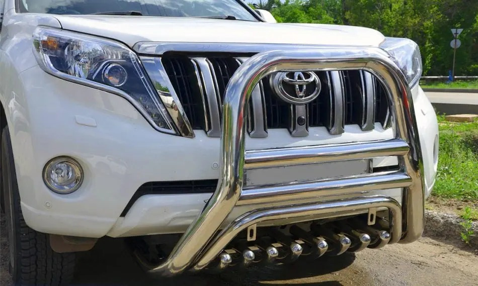 Vai ir vērts uzstādīt kenguruaizsargu automobilim?