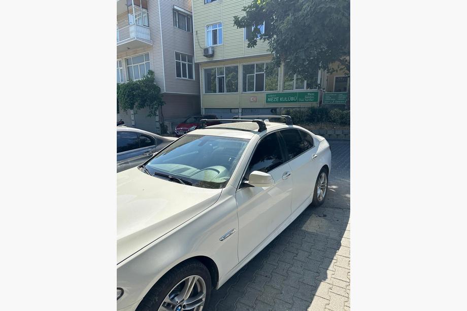 BMW 5. sērija F10/F11 2010–2016 Jumta bagāžnieka šķērstieņi oriģinālajām stiprinājuma vietām Ecem V3 (2 gab.) Pelēks, 110 cm Foto 6