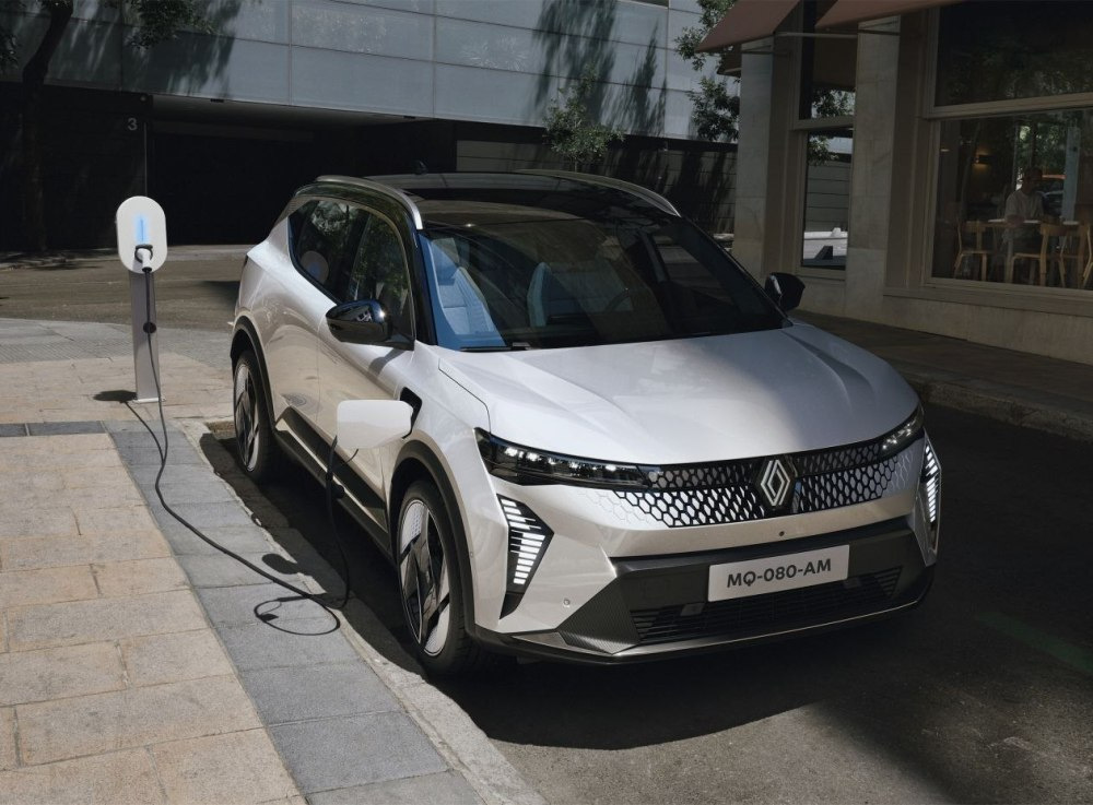 Renault Scenic E-Tech: Elektriskais SUV ģimenei