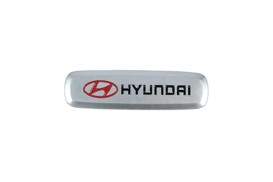 Hyundai Alumīnija emblēma auto paklājiņiem (1 gab.) Image