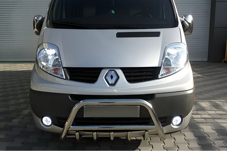 Renault Trafic 2001–2015 Bullbārs WT003-4 (nerūsējošais tērauds) Ar uzrakstu Renault Image