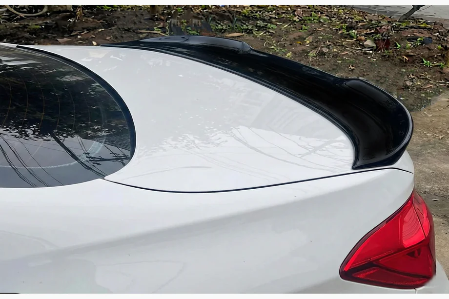 BMW 1. sērija E81/E82/E87/E88 2004–2011 PSM-Style spoilers (E82, spīdīgi melns) Image