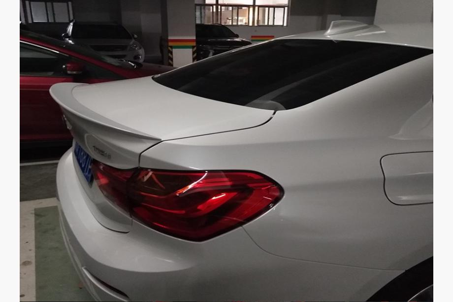 BMW 1. sērija F20/F21 2011–2019 P-Style spoileris (F52, spīdīgi melns) Image