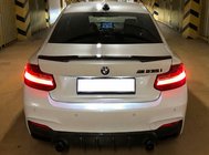 BMW 2. sērija F22/F23 2014–2021 M4-Style spoileris (F22, spīdīgi melns) foto 1