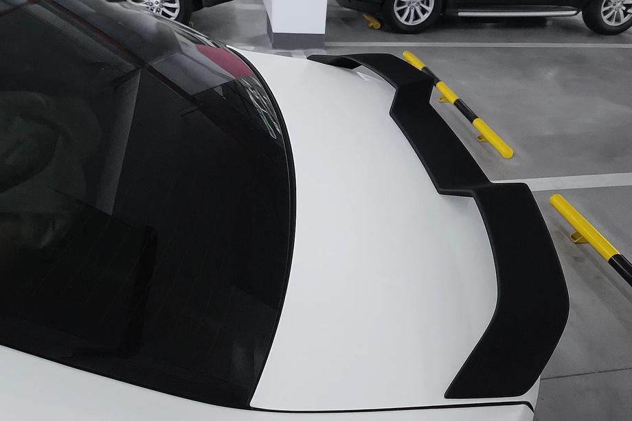 BMW 3. sērija G20/G21 2018– V-Style spoilers (G20/G80, melns spīdīgs) Foto 1