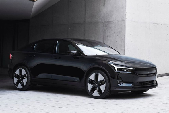 Atjauninātā Polestar 2 apskats: elektroauto jaunā līmenī