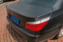 BMW 5. sērija E60/E61 2003–2010 AC-Style spoileris (spīdīgi melns) foto 1