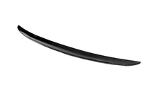 BMW 5. sērija G30/G31 2017–2023 Spoileris P-Style (melns spīdīgs) foto 2