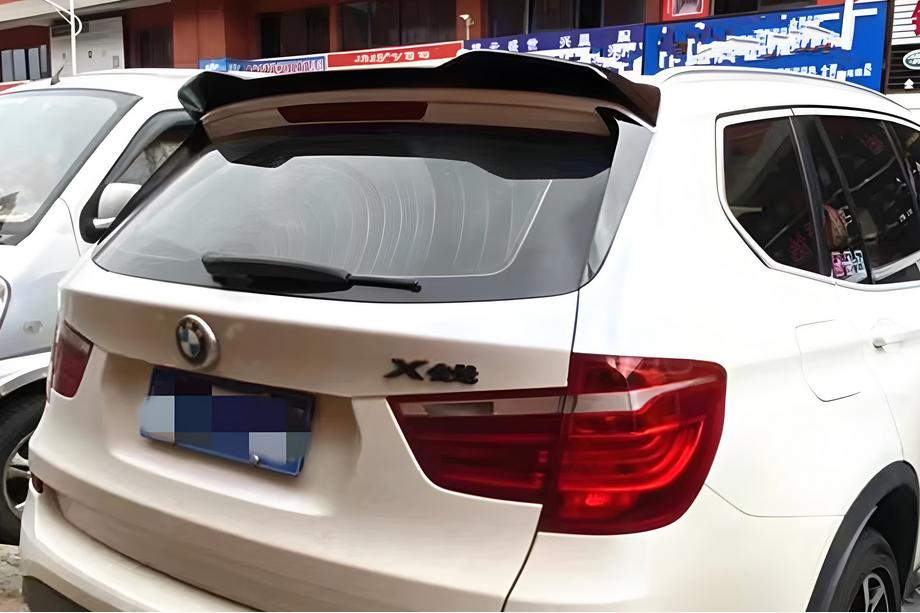 BMW X3 F25 2011–2018 Spoileris (melns glancēts) Image