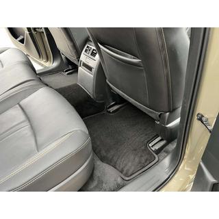 Premium tekstila paklājiņi (Melni) Mazda CX-70 2024– foto 4
