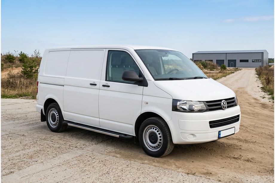 Volkswagen T5 2010–2015 Sānu pakāpieni RedLine V1 (2 gab., alumīnijs) Garā riteņu bāze Image