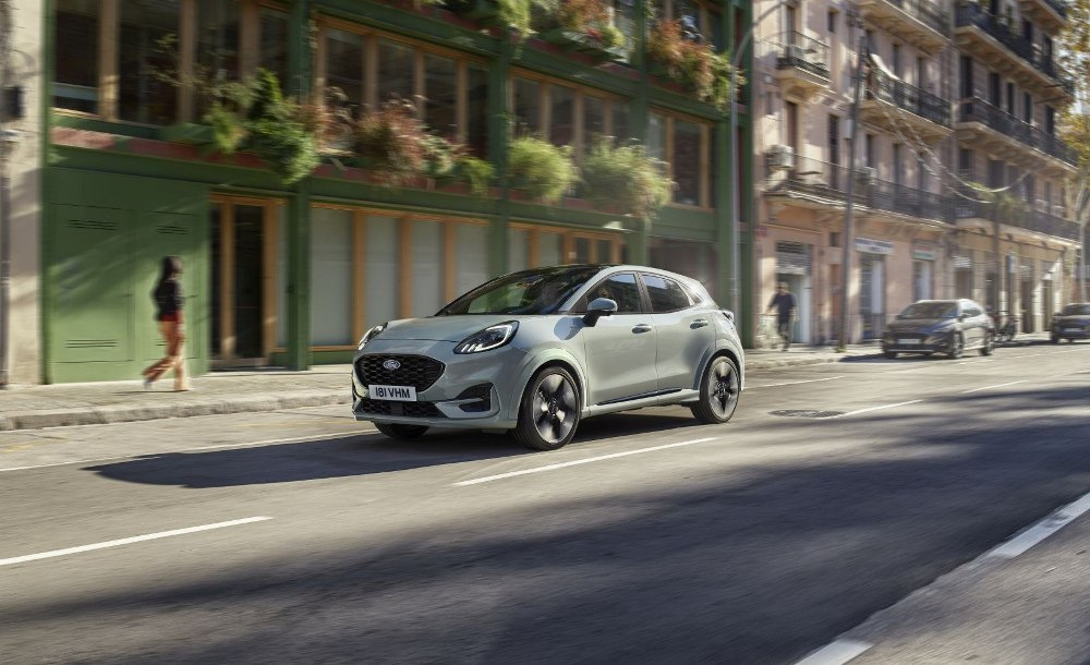 Ford Puma 2025 apskats: Atjaunināts stils un dinamika