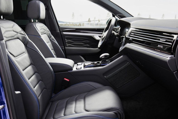 Volkswagen Touareg: Tehniskie dati, komplektācijas un foto Foto 6