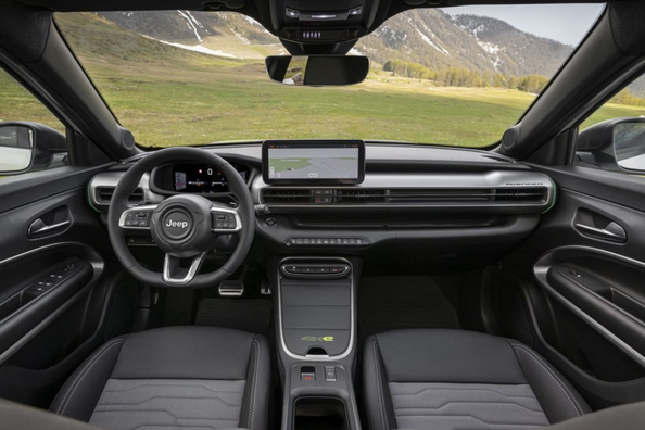 Jeep Avenger apskats: Tehniskie dati, aprīkojums un foto Foto 6