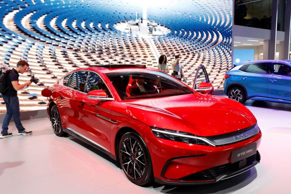 Vai ir vērts pirkt ķīniešu elektroauto?