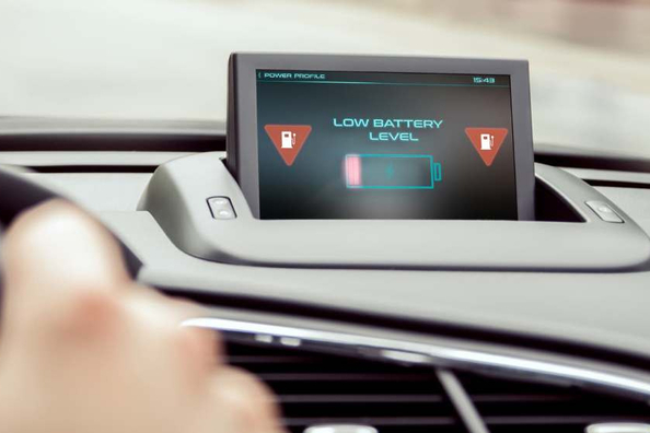 Kāpēc elektroauto ātri izlādējas?