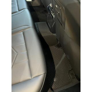 EVA paklājiņi (G60/61, melni) BMW 5/i5 sērija G60/G60E/G61 2023– foto 4
