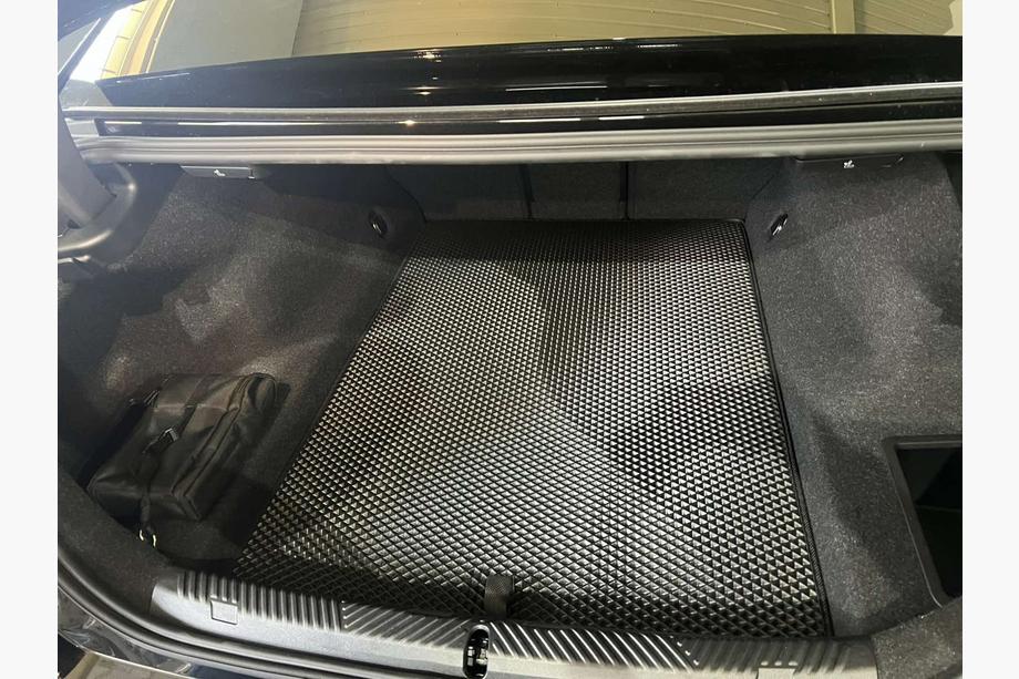 BMW 5/i5 sērija G60/G60E/G61 2023– EVA bagāžnieka paklājiņš (G60, Melns) Foto 1
