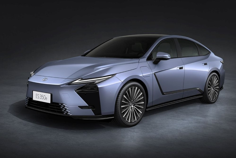 2025. gada Lexus ES astotās paaudzes apskats