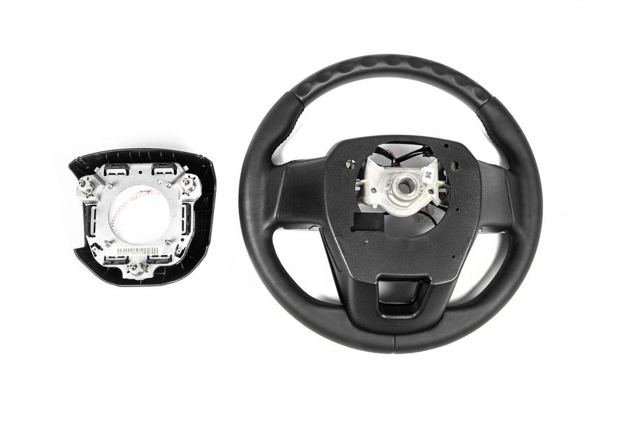Toyota Land Cruiser 200 2007–2021 Stūre ar apsildi TLC300 dizains (koks) Foto 9