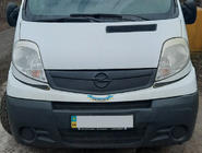 Opel Vivaro 2001–2015 Ziemas uzlika radiatora restei 2007-2015 (V1, augšējā) Spīdīga, 2007-2015 foto 1