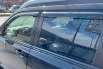 Nissan X-trail T31 2007–2014 Priekšējo logu vēja deflektori (2 gab., HIC) foto 3