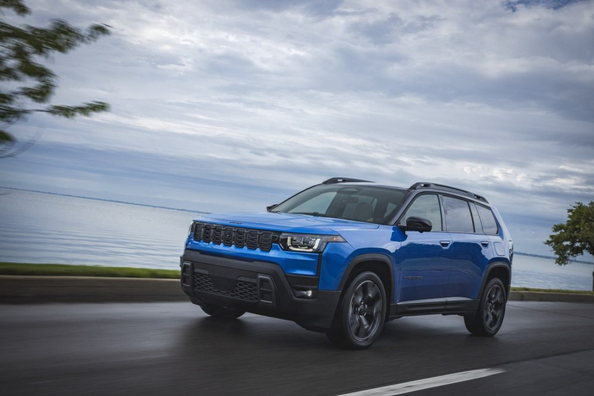 Jeep Cherokee 2025 sestās paaudzes apskats: leģendas atgriešanās