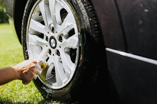 Kāpēc ir svarīgi kopt automašīnas diskus?