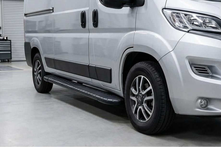 Fiat Ducato 2006–2025 Sānu pakāpieni Bosphorus Black (2 gab., alumīnijs) Image