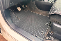 Toyota Yaris 2010–2020 Carsuit ДВС gumijas salona paklāji (Melni) foto 4