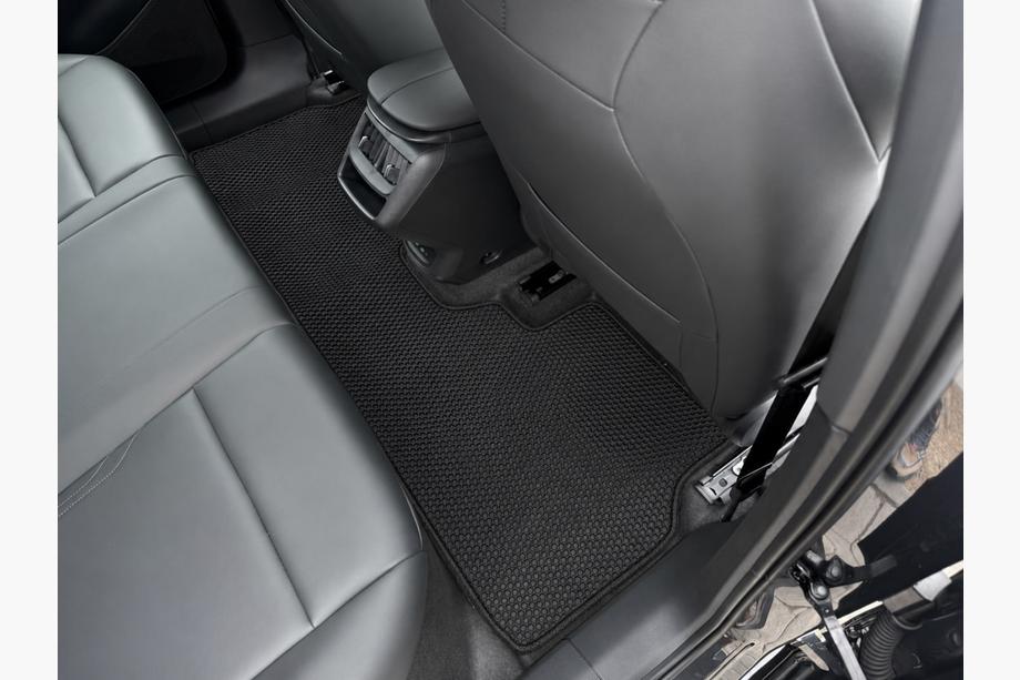 Volkswagen ID. UNYX 2024– Carsuit gumijas paklājiņi (Melni) Foto 3
