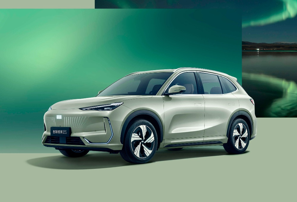 Geely Galaxy E5 apskats: moderns elektriskais krosovers