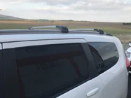 Dacia Lodgy 2012–2022 Jumta šķērsstieņi integrētiem jumta reliņiem ar atslēgas slēdzeni WingCarrier V2 (2 gab.) foto 20