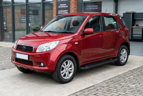 Daihatsu Terios 2006–2017 Sānu pakāpieni RedLine Black (2 gab., alumīnijs) foto 1