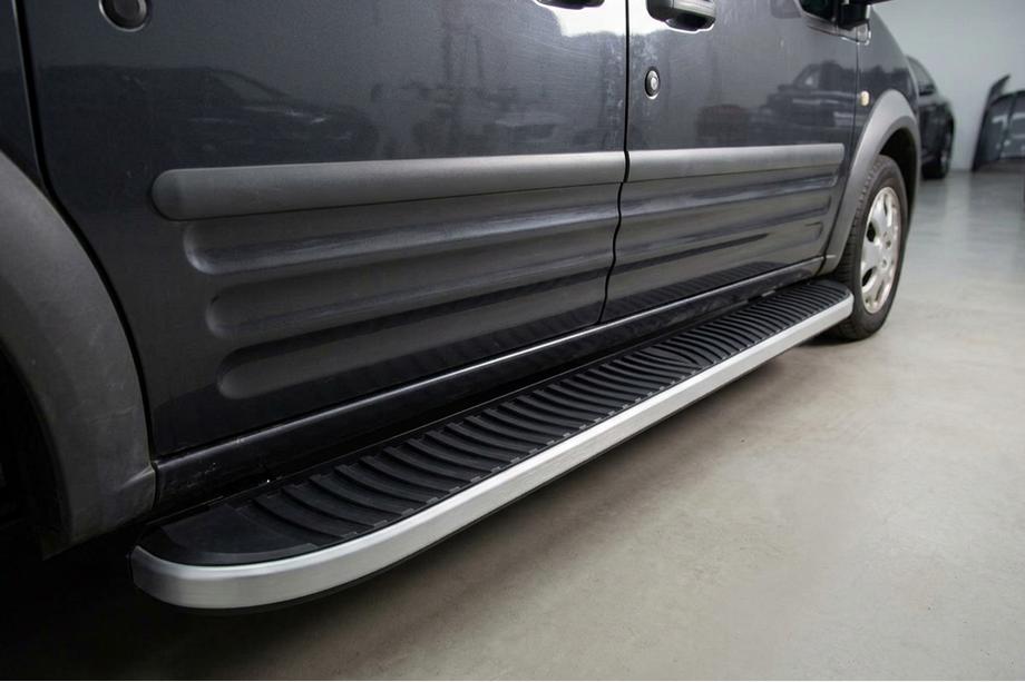 Ford Connect 2002–2006 Sānu pakāpieni Tayga (2 gab., alumīnijs) Image